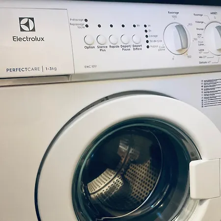 Reves Du Sud A Pied Et Tropez V Apartment